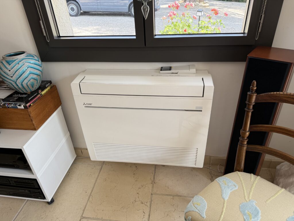 nstallation d’une console de climatisation Mitsubishi Electric à Gardanne